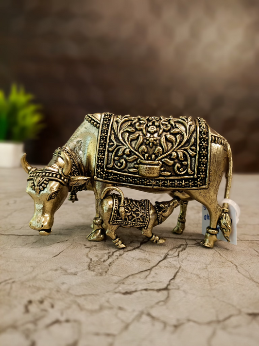 Antique Brass Cow & Calf Idol | Traditional Kamadhenu Brass Statue with Ornate Embossed Design | 2.5 Inch Pooja & Home Decor