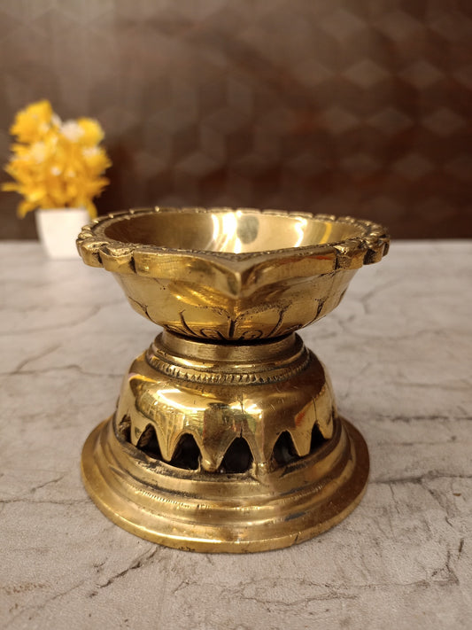 Brass Lotus Diya | Mini Handcrafted Brass Oil Lamp for Pooja, Festive Decor & Spiritual Gifting
