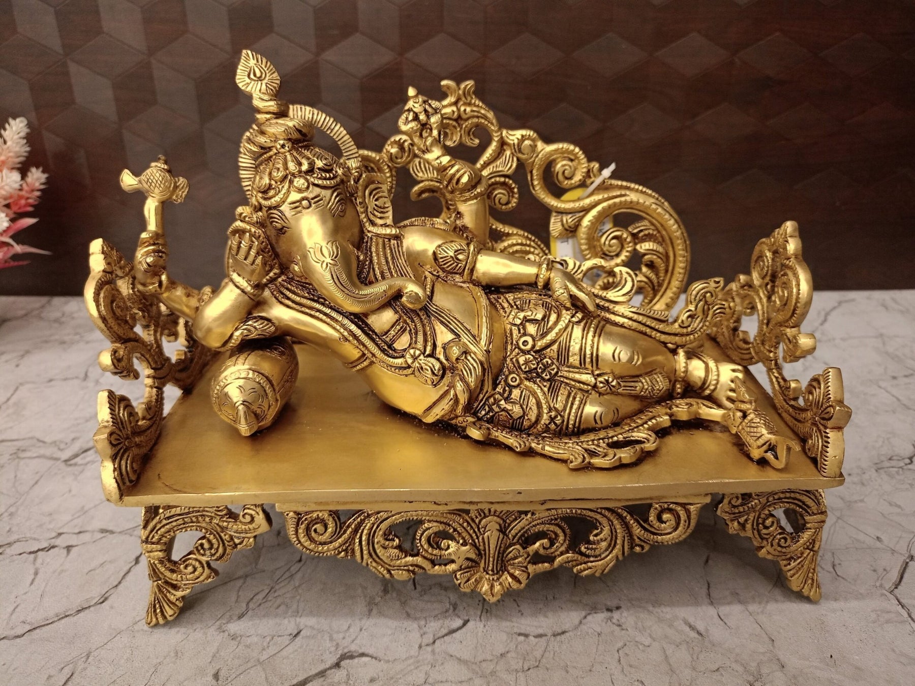 Premium Brass Sofa Ganesha Idol | Elegant Home Decor & Divine Wedding Gift