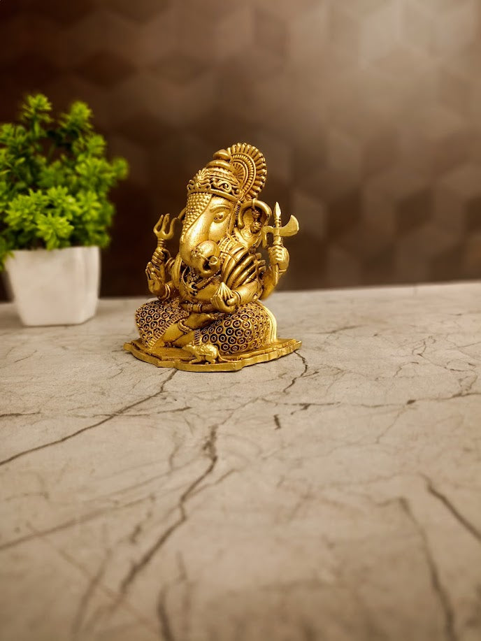 Brass Fine Art Ganesha Idol | Lord Vinayaka Statue for Pooja, Office Desk & Home Vastu