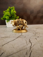 Small Brass Kamdhenu Cow & Calf Idol | Miniature Divine Motherhood Statue for Pooja & Vastu