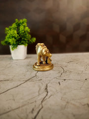 Small Brass Kamdhenu Cow & Calf Idol | Miniature Divine Motherhood Statue for Pooja & Vastu