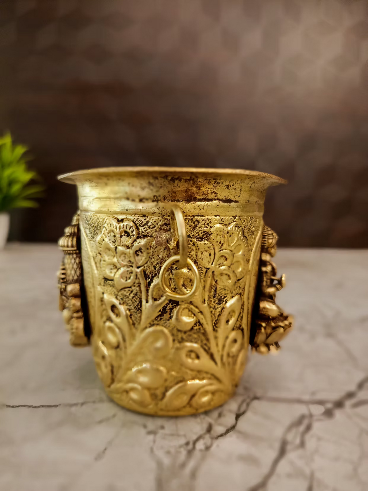 Premium Brass Perumal & Lakshmi on Padi | Divine Wealth Couple Statue for Vastu & Overflowing Prosperity