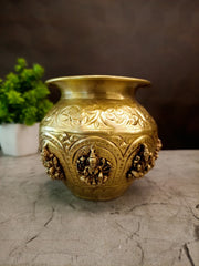Premium Brass Ashtalakshmi Kalasam | Sacred 8-Form Goddess Chombu for Vastu & Wealth Pooja