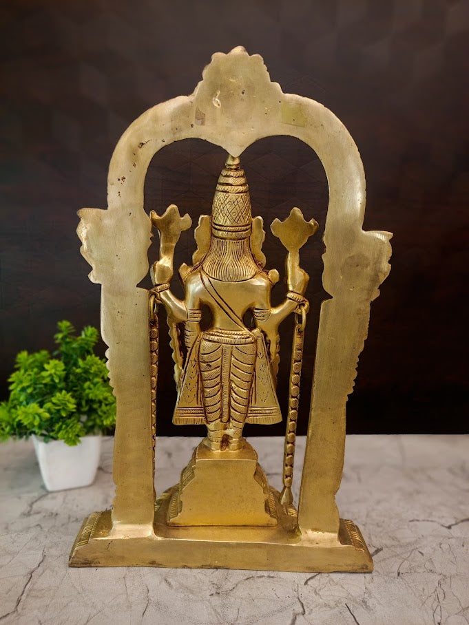 Majestic Brass Perumal with Prabhavali Arch | Temple-Style Maha Vishnu Shrine for Home Mandir & Vastu