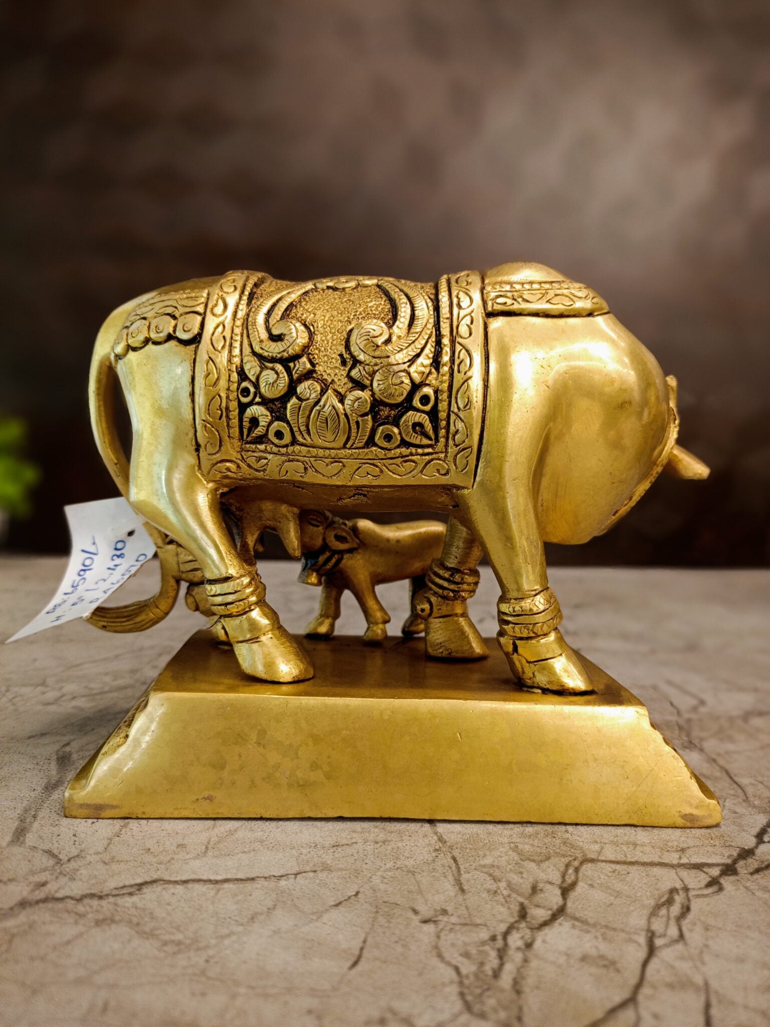 Antique Brass Cow & Calf Idol | Traditional Kamadhenu Brass Statue with Ornate Embossed Design | 5 Inch Pooja & Home Décor