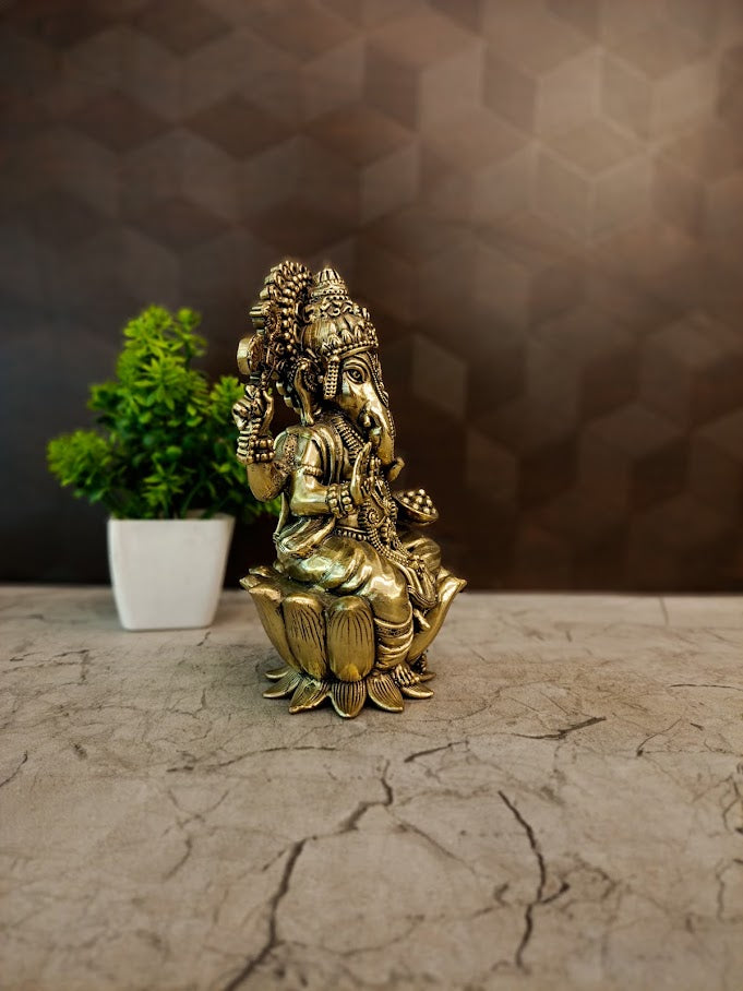 Premium Fine Art Brass Ganesha on Lotus | Exquisite Kamal Ganapati Idol for Vastu Prosperity & Luxury Decor