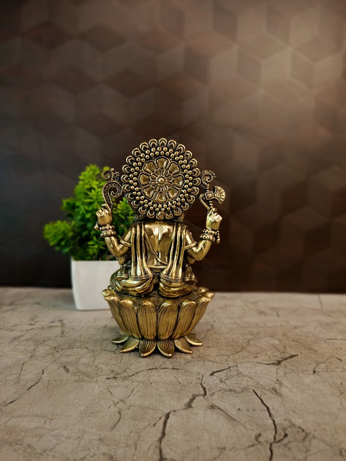 Premium Fine Art Brass Ganesha on Lotus | Exquisite Kamal Ganapati Idol for Vastu Prosperity & Luxury Decor