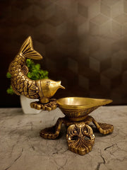 Premium Fine Art Brass Matsya Harathi Diya | Auspicious Fish Handle Deepam for Vastu & Temple-Grade Devotion