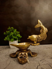 Premium Fine Art Brass Matsya Harathi Diya | Auspicious Fish Handle Deepam for Vastu & Temple-Grade Devotion