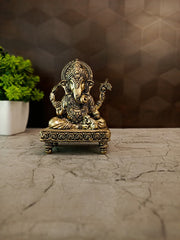 Premium Fine Art Brass Ganesha on Rectangle Pedestal | Contemporary Pillaiyar Masterpiece for Vastu & Luxury Decor