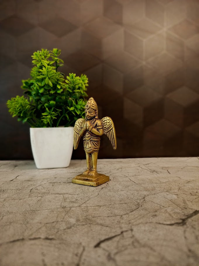 Premium Brass Garudan Statue | Majestic Vishnu Vahana Idol for Vastu Protection & Swift Success