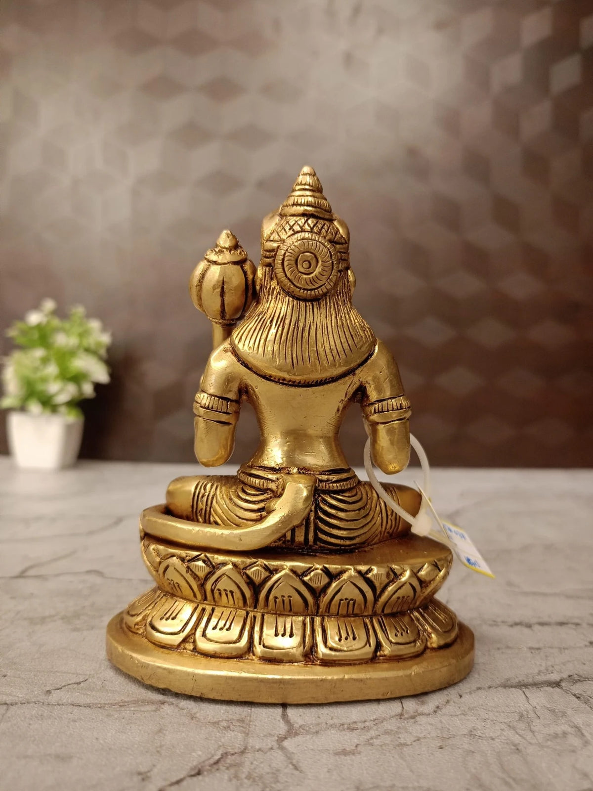 Premium Brass Hanuman on Oval Lotus Base | Sacred Anjaneya Swamy Idol for Vastu Courage & Luxury Mandir Decor