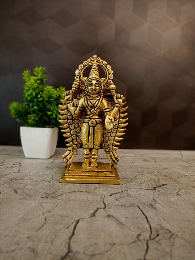 Premium Brass Karudalvar Idol | Majestic Garuda Alvar Statue for Vastu, Swift Success & Perumal Devotion