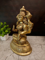 Exquisite Brass Mahalakshmi Idol | Traditional Goddess of Wealth for Vastu, Prosperity & Home Mandir