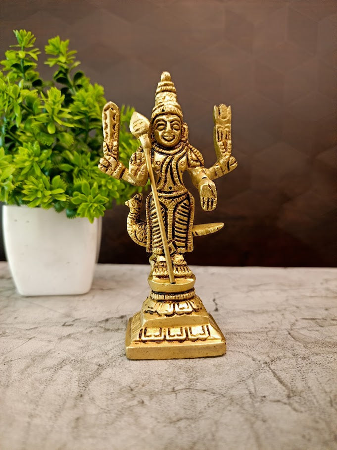 Compact Brass Murugan Idol | Premium Small-Scale Kartikeya Statue for Vastu, Apartments & Heritage Gifting