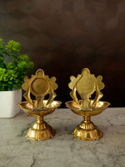 Premium Small Fine Art Brass Perumal Namam Diya | Compact Vishnu Thiruman Deepam for Vastu & Daily Devotion