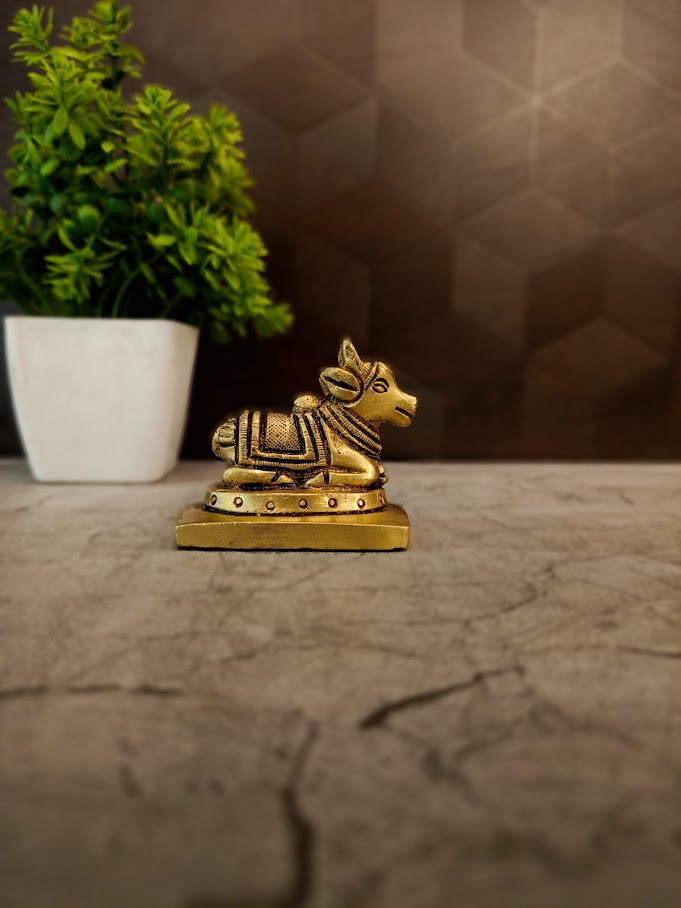 Premium Brass Nandi Idol | Sacred Shiva Vahana Bull Statue for Vastu & Temple Devotion