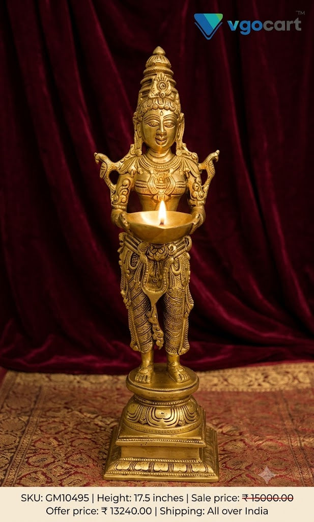 Royal Gopuram Crown Brass Paavai Vilakku | Authentic Deepalakshmi Diya with Tiered Square Base for Vastu & South Indian Altar Decor