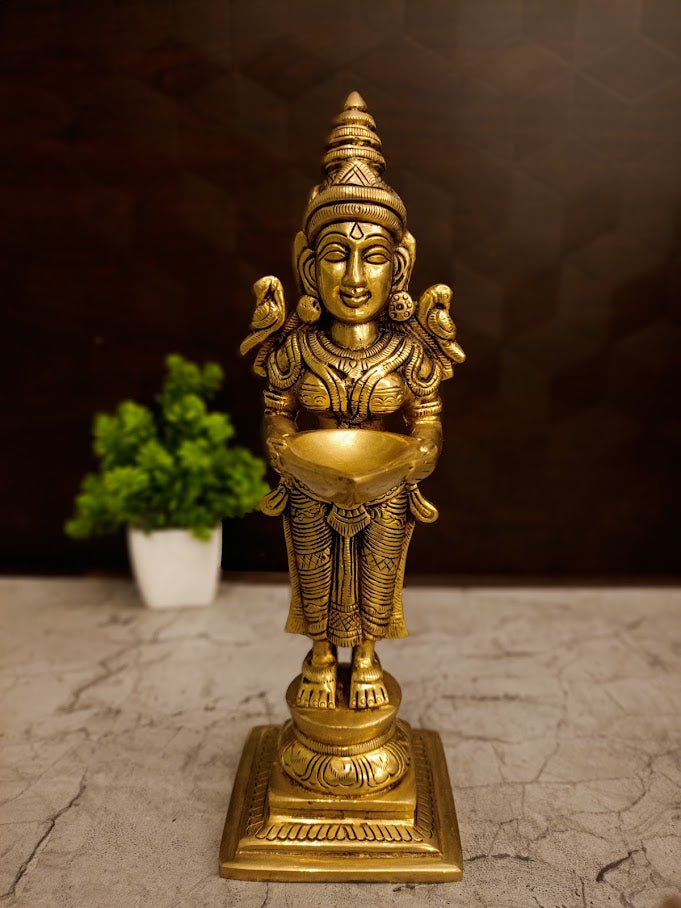Antique Brass Deepalakshmi Pavai Diya | Crowned Temple Maiden Lamp with Square Base for Vastu & Heritage Entryway