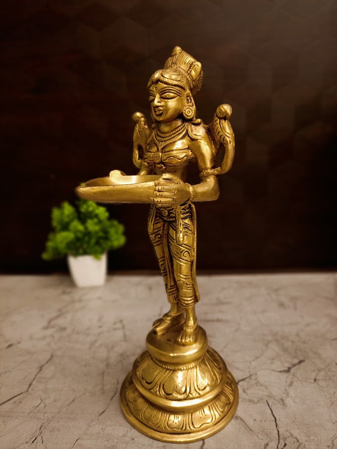 Classic Brass Deepalakshmi Pavai Vilakku | Authentic Lotus Base Diya for Vastu & South Indian Altar Decor