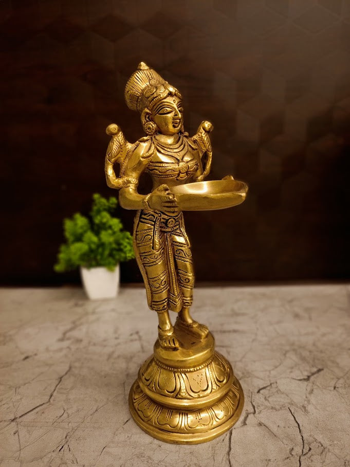 Classic Brass Deepalakshmi Pavai Vilakku | Authentic Lotus Base Diya for Vastu & South Indian Altar Decor