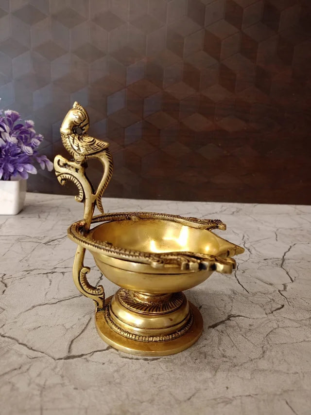 Premium Brass Designer Peacock Handle Diya | Exquisite Mayil Harathi Deepam for Vastu & Luxury Heritage Decor