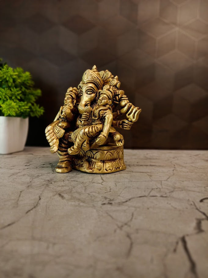 Premium Brass Siddhi Buddhi Ganesha Idol | Complete Divine Family Ganapati for Vastu, Wisdom & Luxury Decor