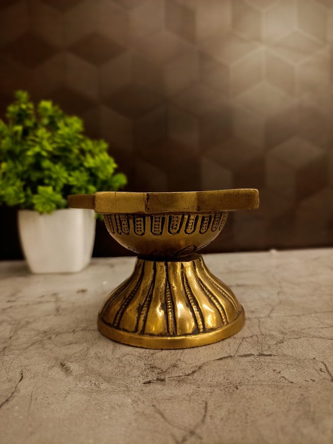 Premium Brass Five Face Diya | Auspicious Panchamukhi Deepam for Vastu, Wealth & Festive Decor