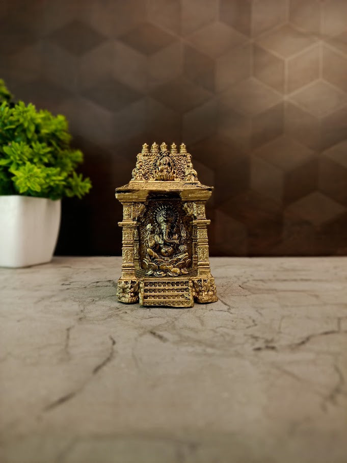 Premium Fine Art Brass Temple Ganesha Idol | Majestic Mandapam Ganapati for Vastu & Luxury Heritage Decor