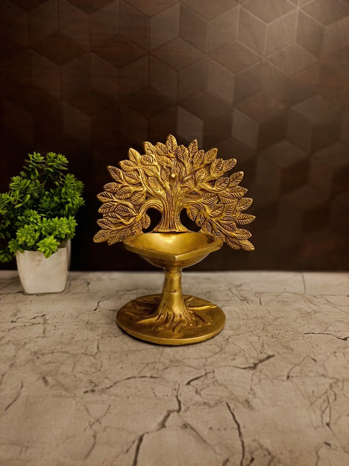 Premium Brass Single Face Tree Diya | Elegant Tree of Life Oil Lamp for Pooja & Vastu
