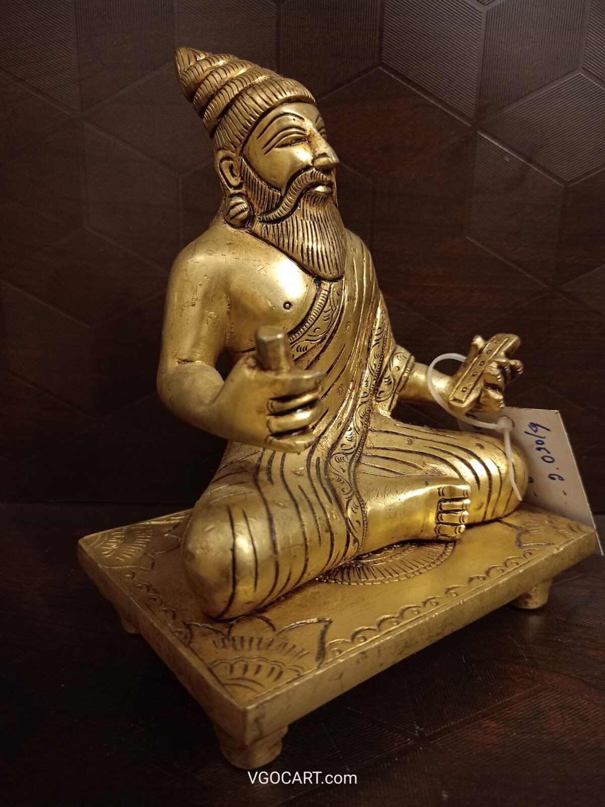 brass thiruvalluvar idol gift vgocart coimbatore india2 scaled