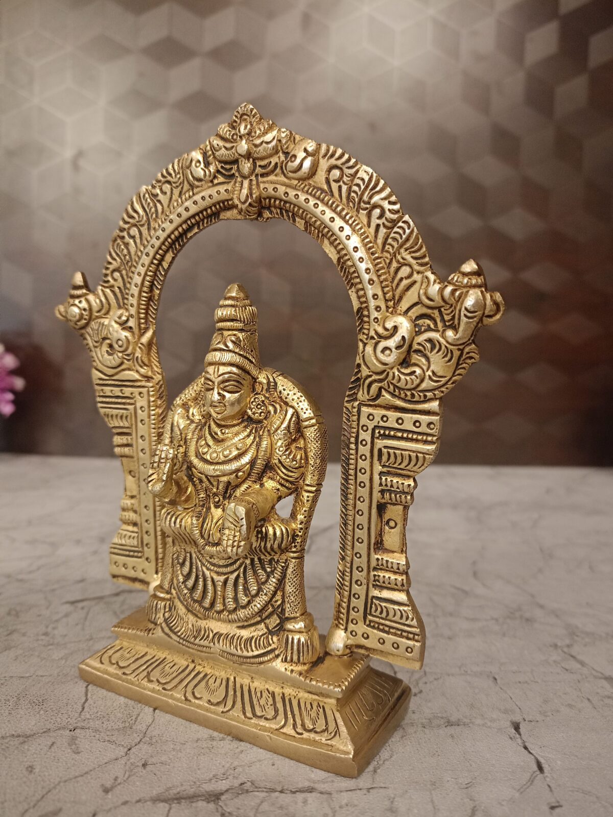 brass bathmavathi thayar idol pooja gift vgocart coimbatore india2 scaled