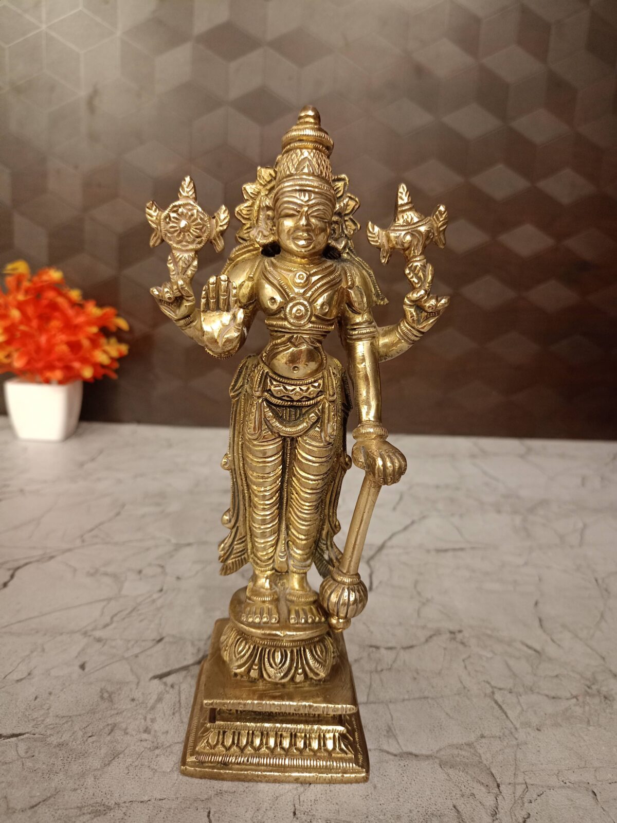 brass vishnu idol pooja gift antique handicraft idol coimbatore india2 1 scaled