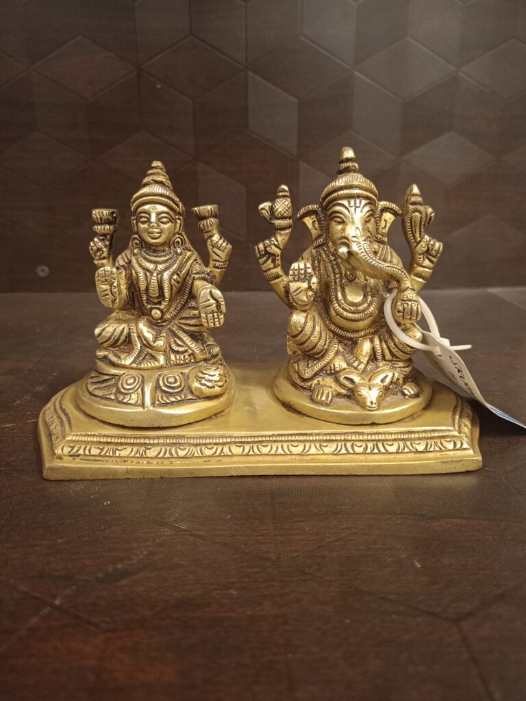 Brass Antique Finish Maa Lakshmi 2024 Ganesh ji Statue on Lotus