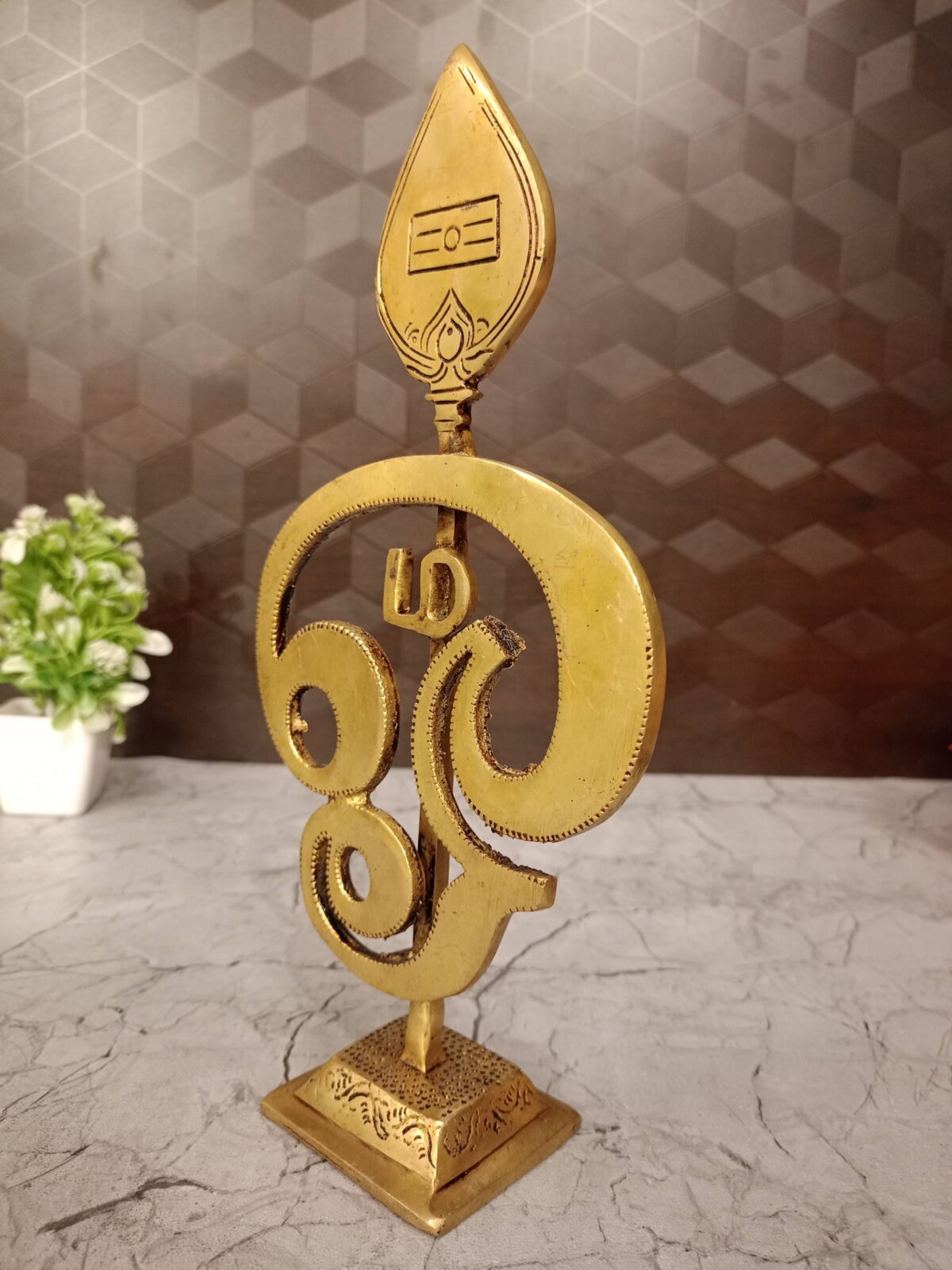 brass om vel pooja gift vgocart coimbatore india1 scaled