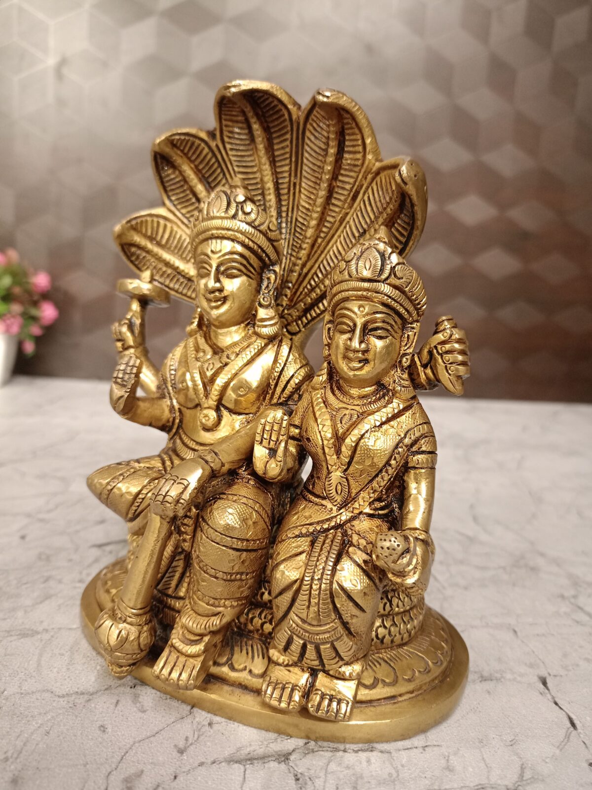 brass vishnu lakshmi idol pooja gift vgocart coimbatore india1 scaled