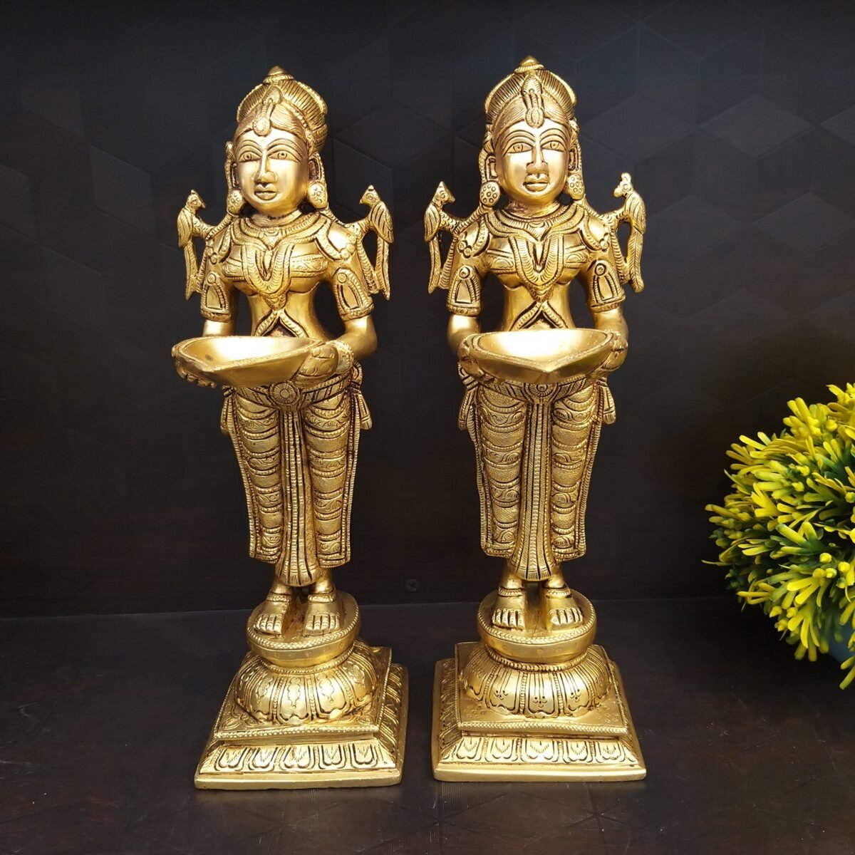 Brass Paavai Diya Pair Idol
