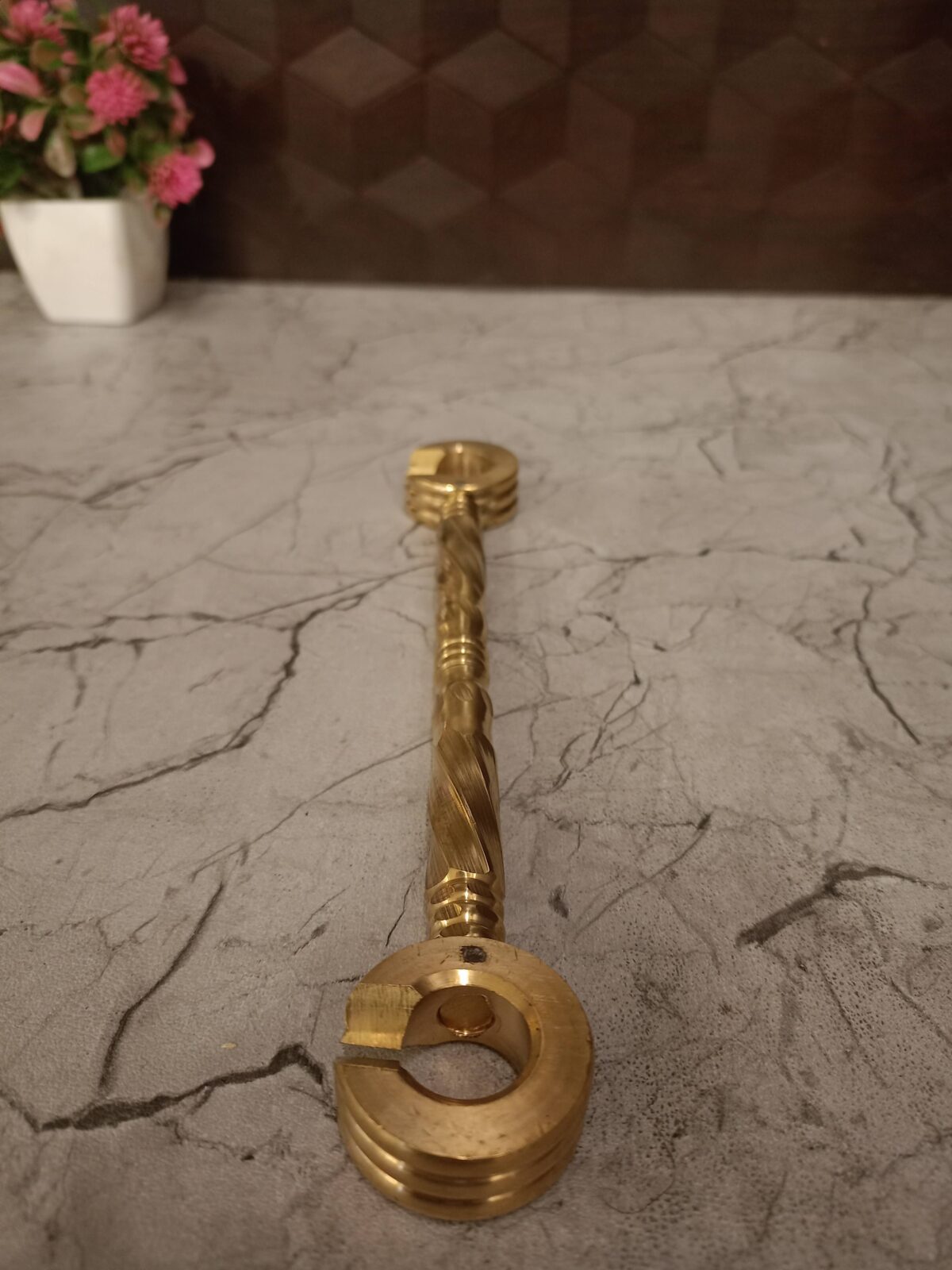 brass swing chain home decor vgocart coimbatore india scaled