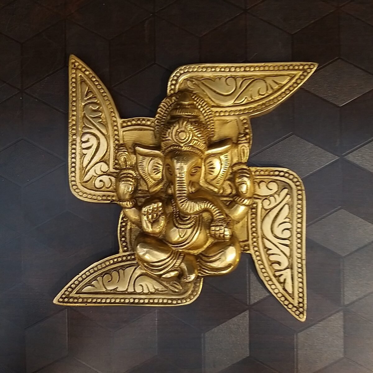 brass swastik design ganesha wall hanging home decor pooja items hindu god statues gift buy online india 10214