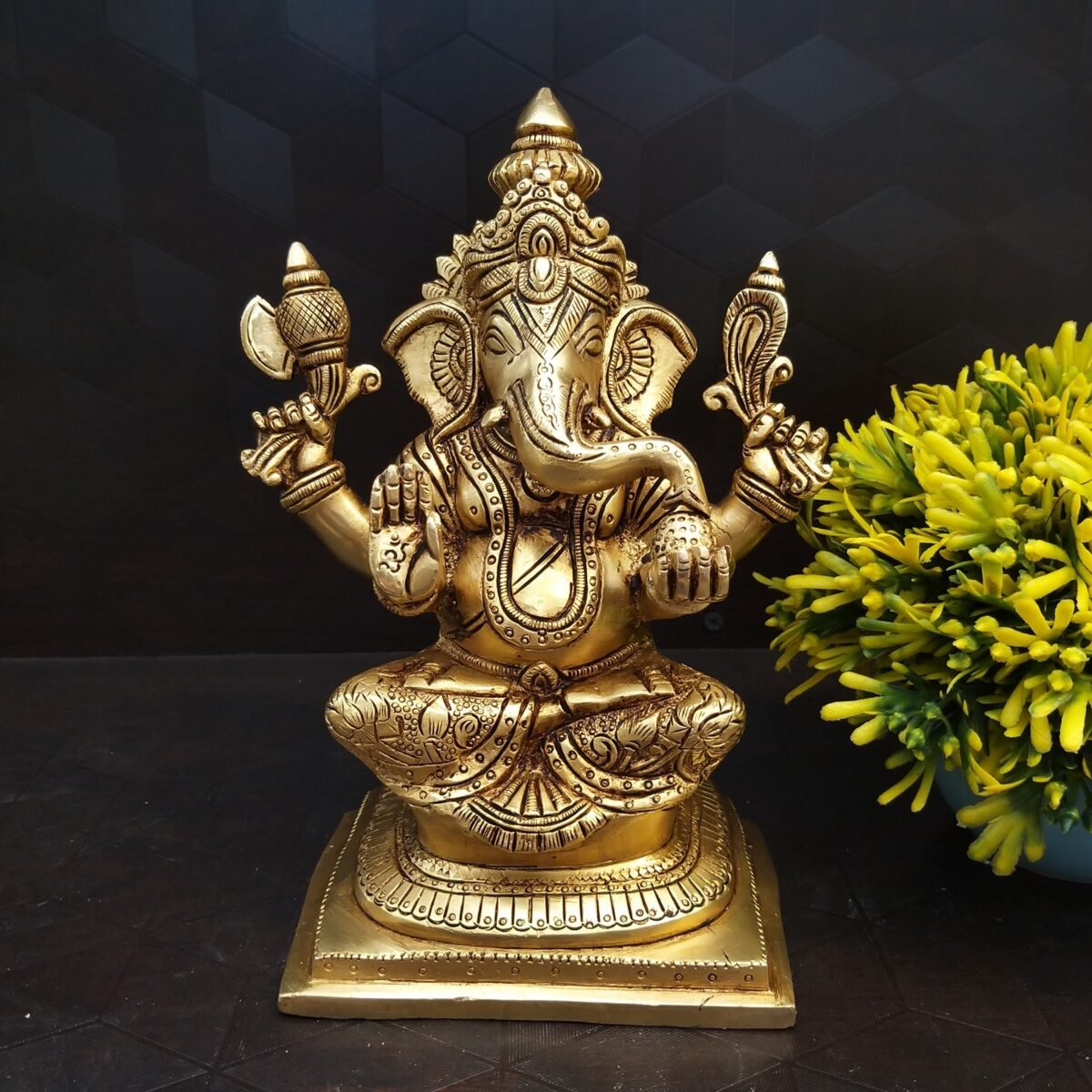 brass ganesha with superfine finish idol hindu god statues home decor pooja items gift buy online india 10266