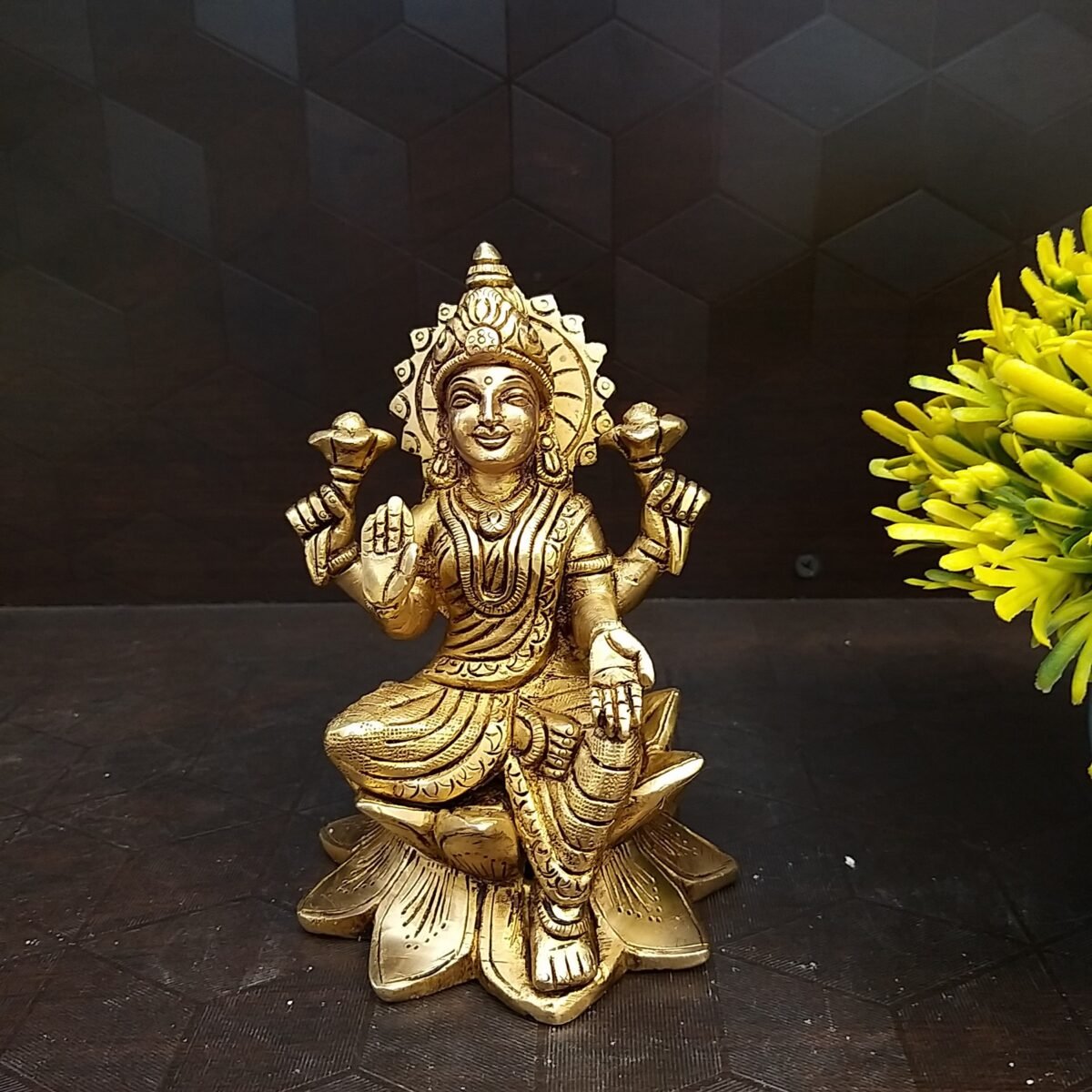 brass lakshmi on lotus small idol hindu god statues home decor pooja items gift buy online india coimbatore 10270