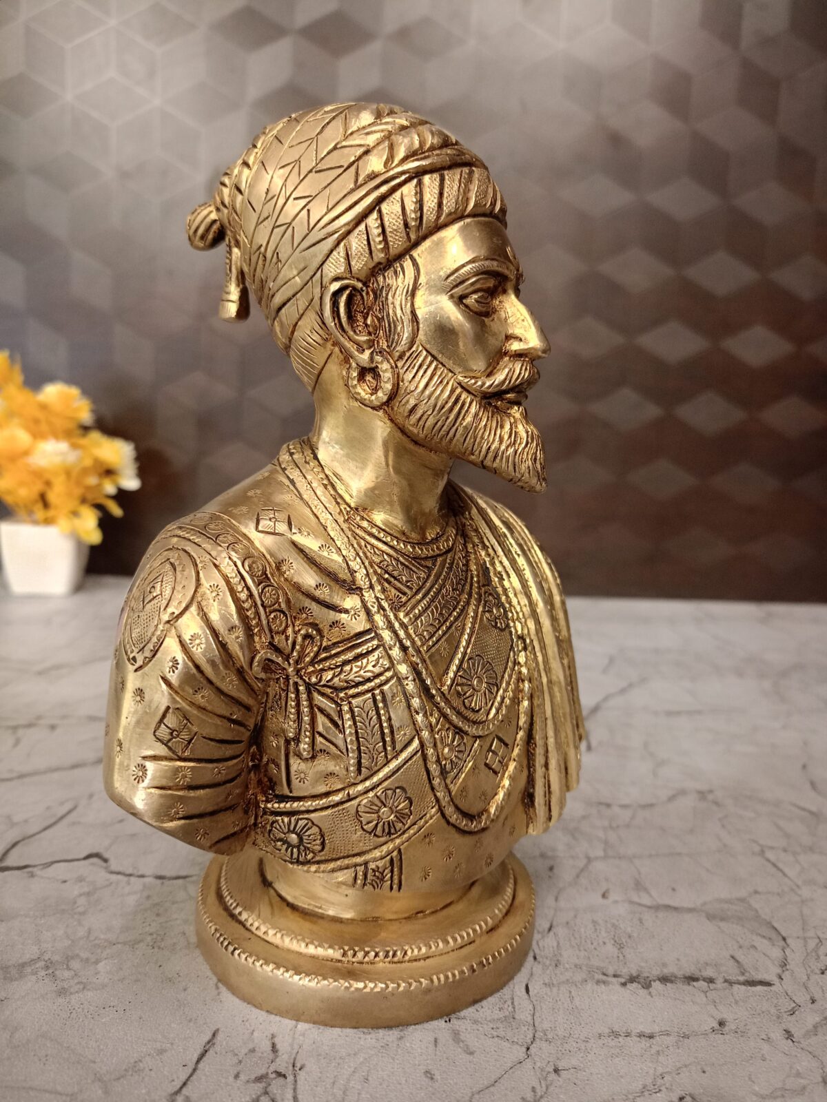 brass veera shivaji gift vgocart coimbatore india scaled