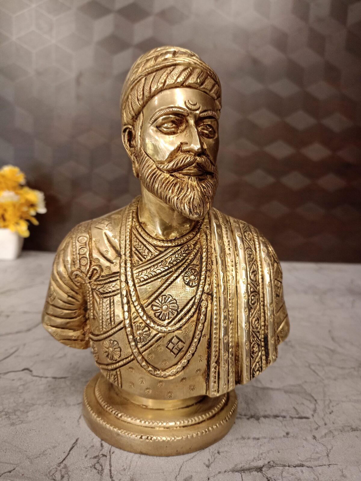 brass veera shivaji gift vgocart coimbatore india2 scaled