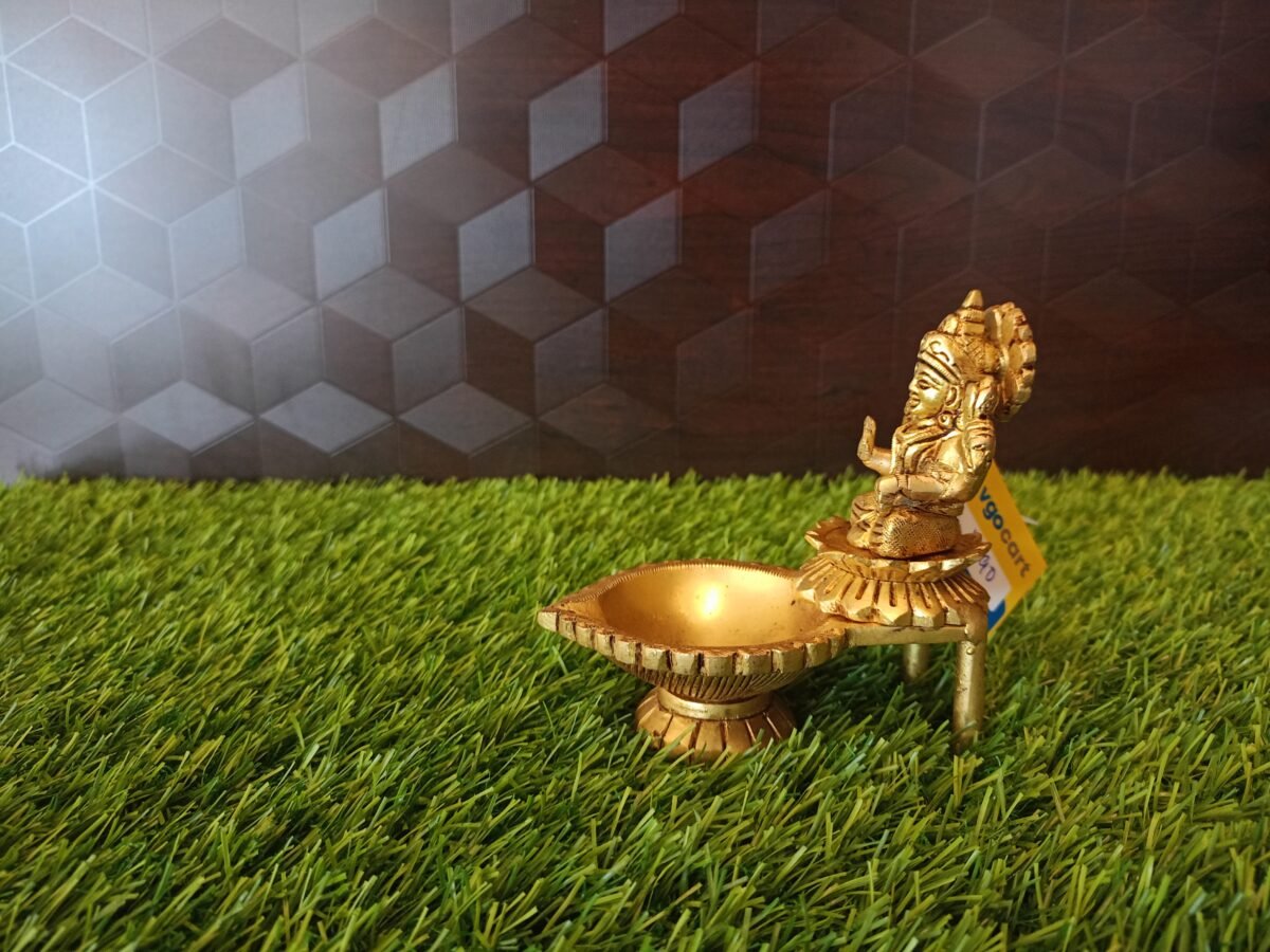brass lakshmi diya lamp pooja items buy online coimbatore india 3 scaled