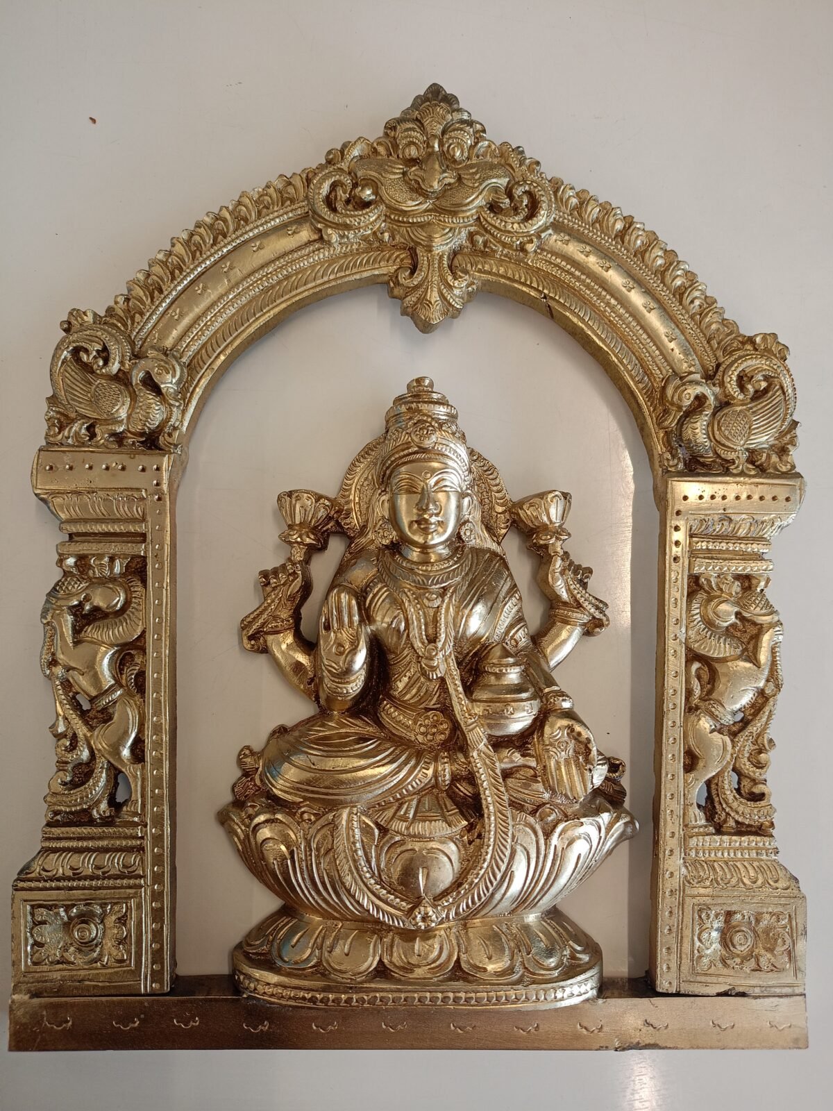 Bronze Ashtalakshmi