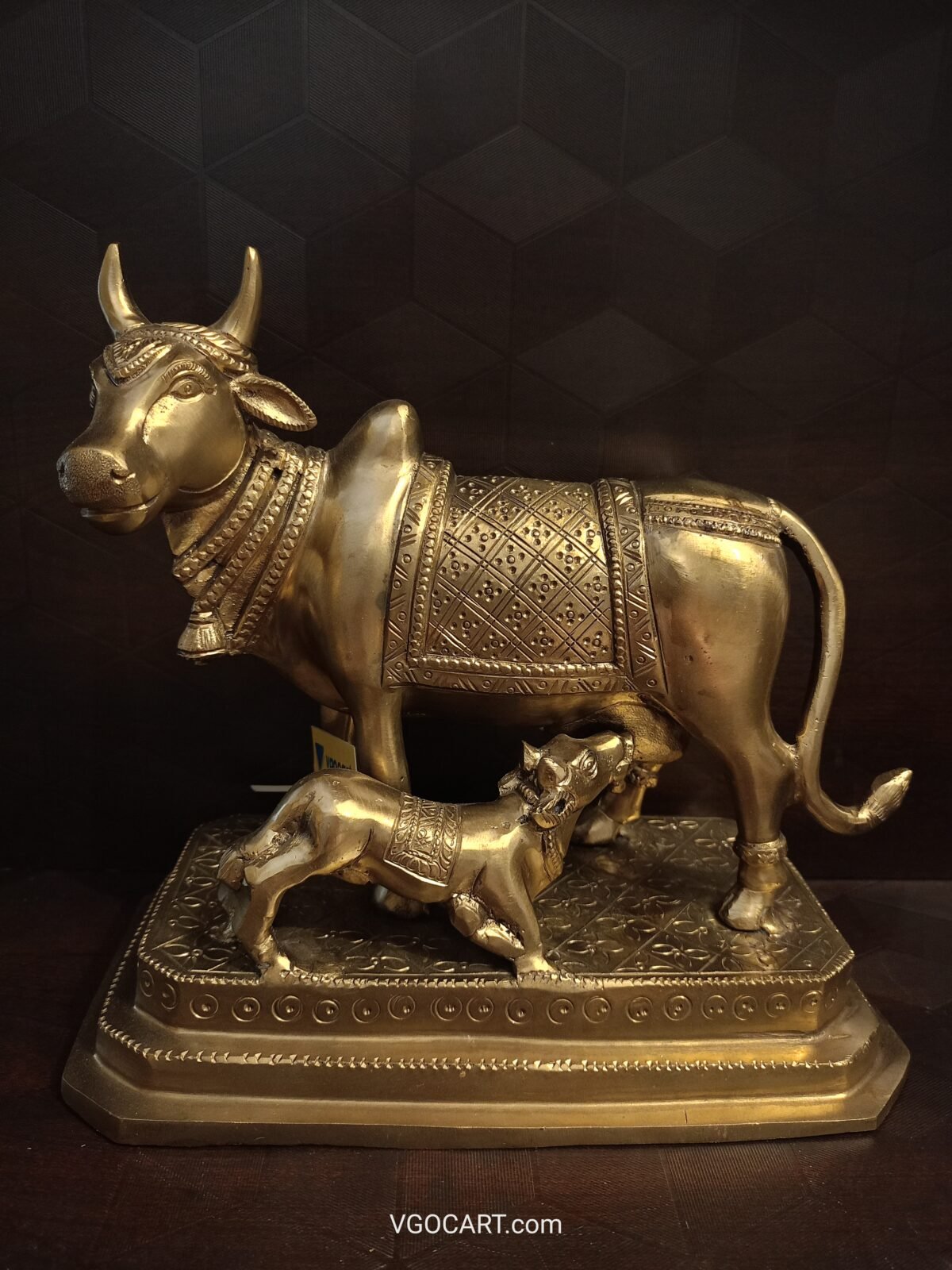 bronze cow calf pooja gift vgocart coimbatore india1 scaled