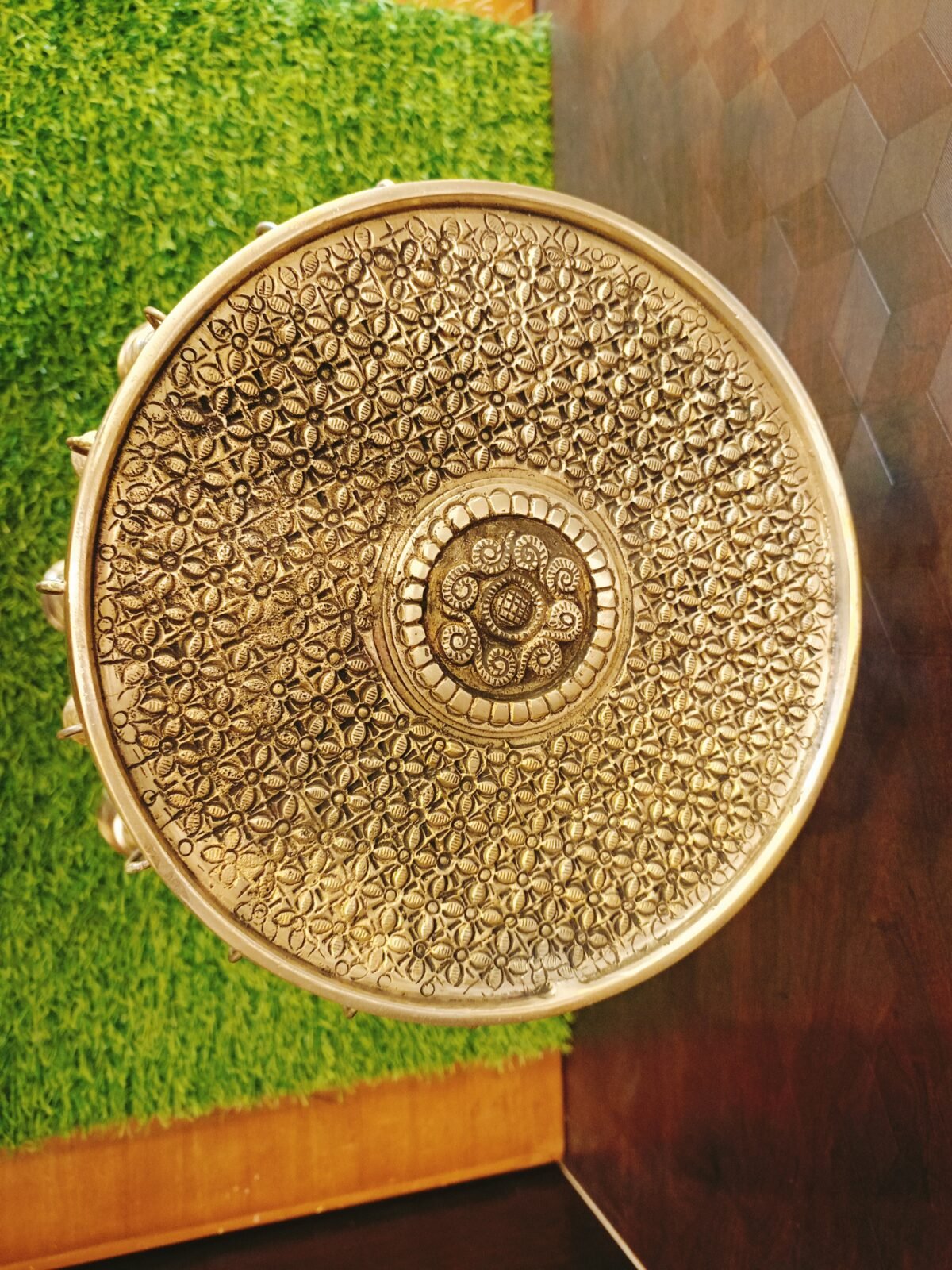 buy brass circular stand online 1 scaled
