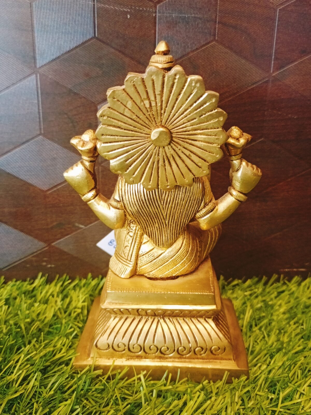 buy brass goddess lakshmi idol online india 1 scaled