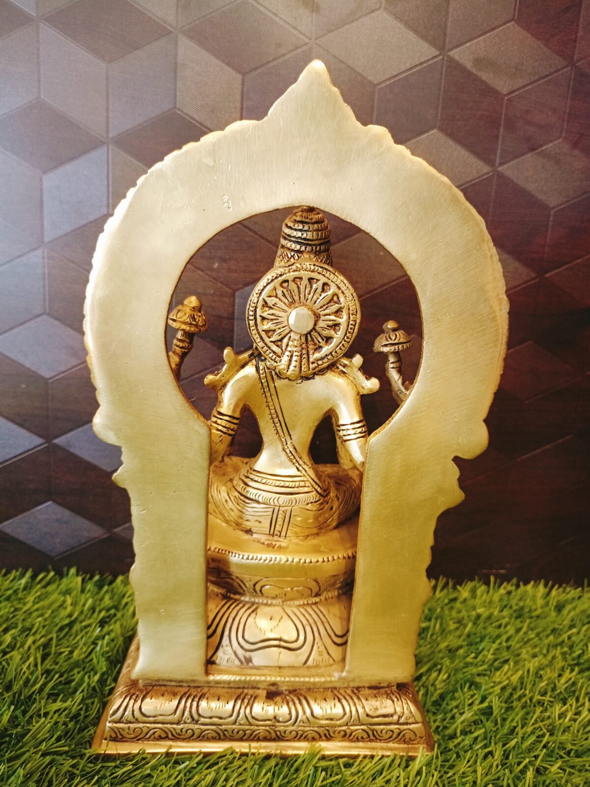 buy brass goddess lakshmi with thiruvachi online india 4 scaled
